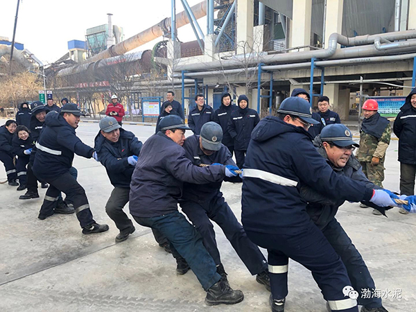 公司舉辦“愛我中華，慶祝新中國(guó)70周年”職工拔河、趣味運(yùn)動(dòng)聯(lián)誼賽——剪影